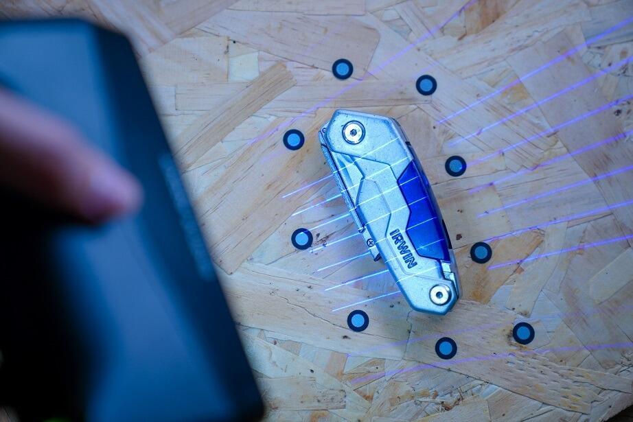 7 條平行雷射線情境